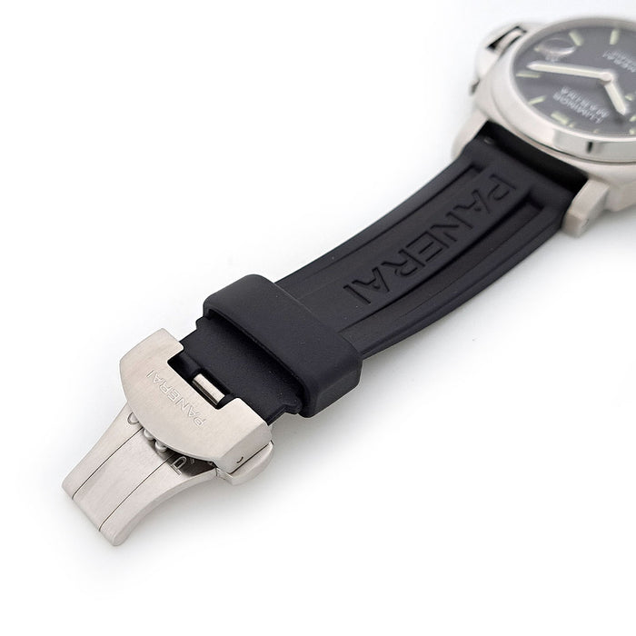 OFFICINE PANERAI 
ルミノール マリーナ