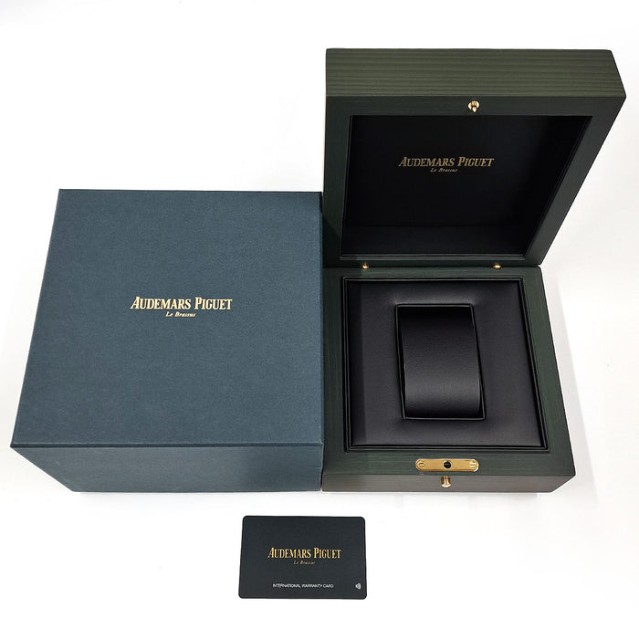 AUDEMARS PIGUET
CODE 11.59 by Audemars Piguet Gray Embossed Dial
With box and warranty card