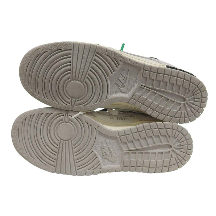 NIKE
DUNK LOW Low Cut Suede
Off-White Collaboration Dunk Low 1 OF 50 20 Sneakers