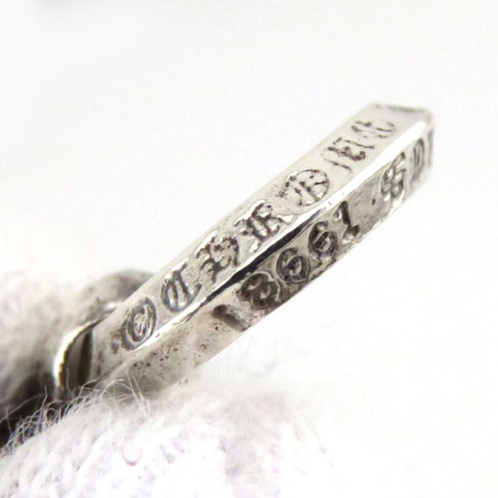 CHROME HEARTS
1DIA 1B TNY CH CRS 1998 Engraving Silver
1 Ball Tiny CH Cross 1P Diamond Charm