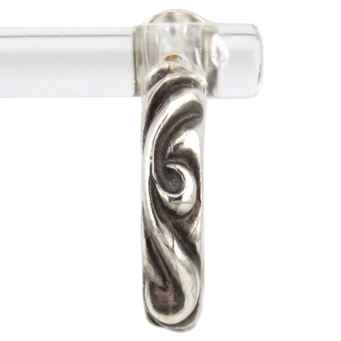 CHROME HEARTS
HOOP SCROLL 1 97 Engraving Silver Oxidized
Scroll Hoop Earring Single Use