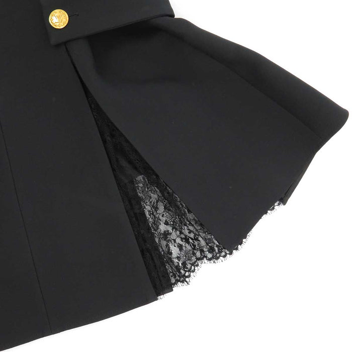 LOUIS VUITTON
LV logo button lace flower wool blend silk blend RW222W NQA FNDR34
Preppy Martingale dress