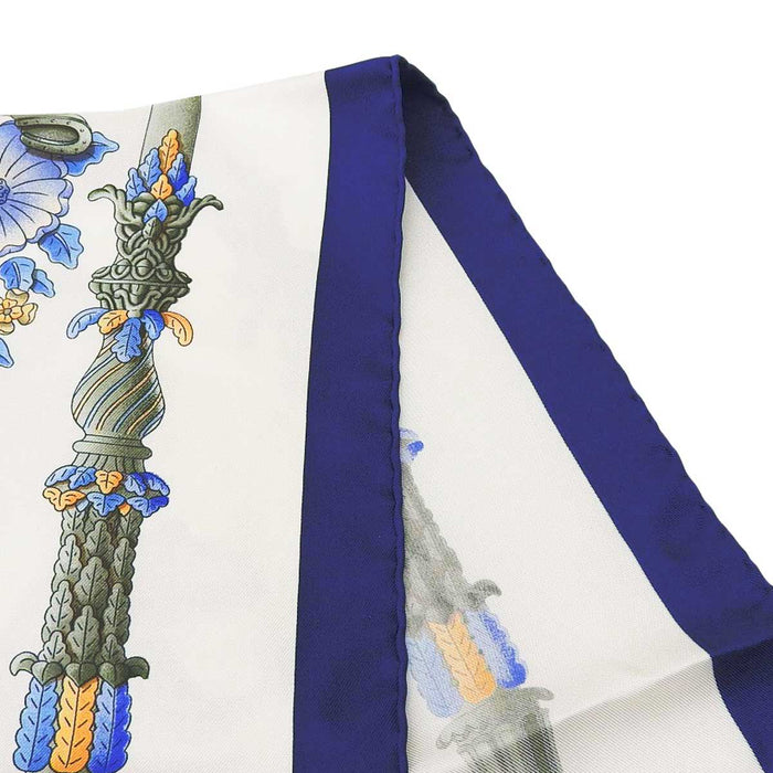 HERMES
Silk Large Stole
Carré 90 LE MATIN NEUF New Morning Scarf