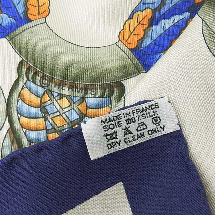 HERMES
Silk Large Stole
Carré 90 LE MATIN NEUF New Morning Scarf