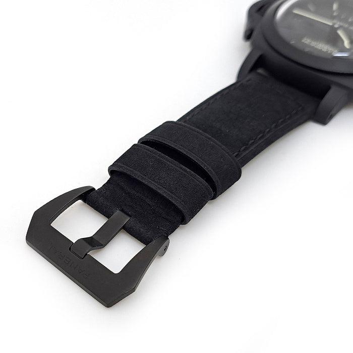 OFFICINE PANERAI
Luminor 1950 GMT 10 days
With box and warranty card