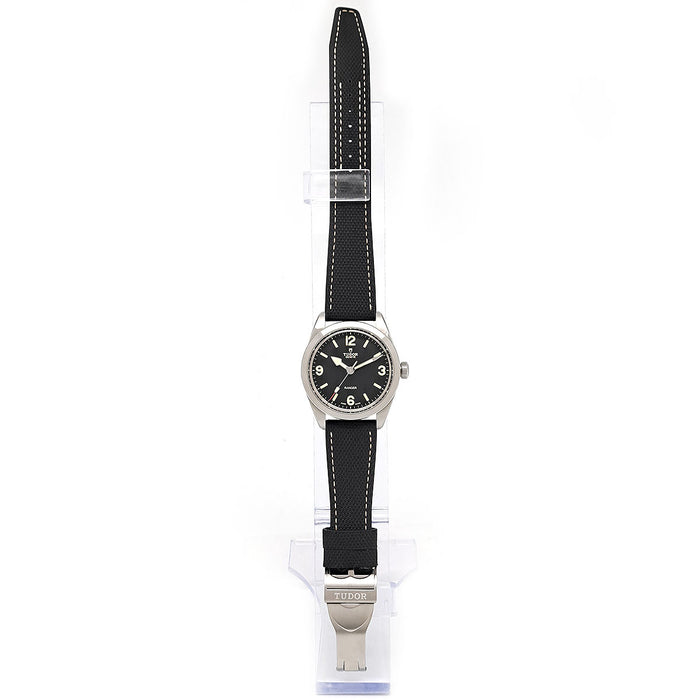 TUDOR 
Ranger 39mm 
With box and warranty card