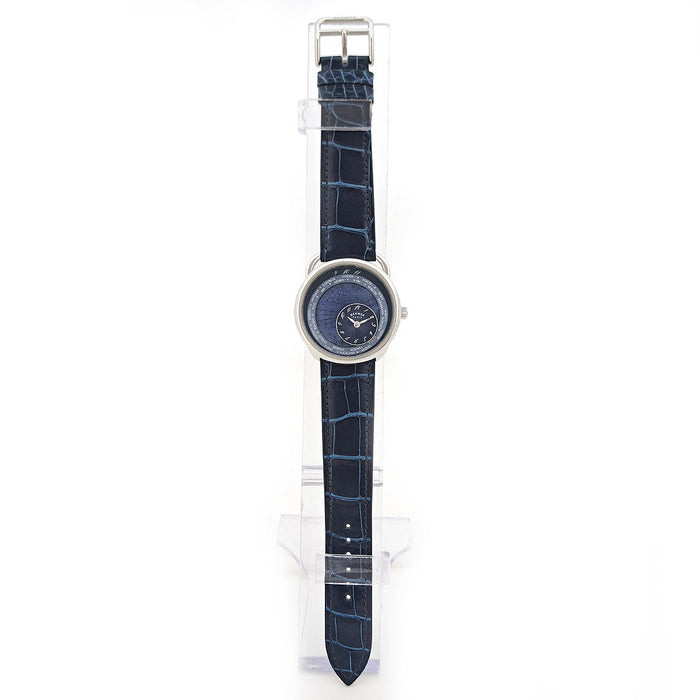 HERMES 
Arceau Le Temps Voyager Dual Time Zone 
With Box and Guarantee Card