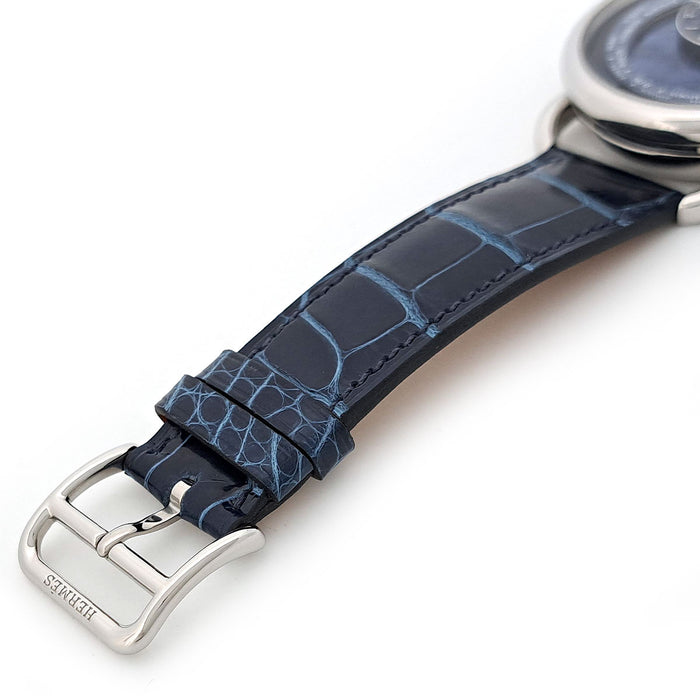 HERMES 
Arceau Le Temps Voyager Dual Time Zone 
With Box and Guarantee Card