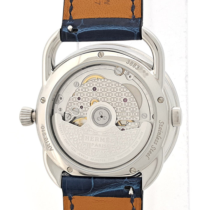 HERMES 
Arceau Le Temps Voyager Dual Time Zone 
With Box and Guarantee Card