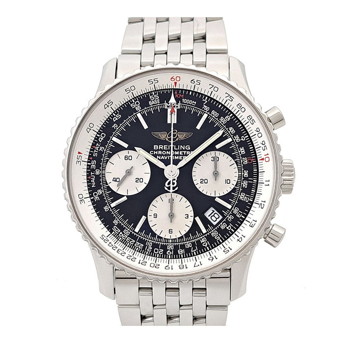 BREITLING
Navitimer
With box and warranty card