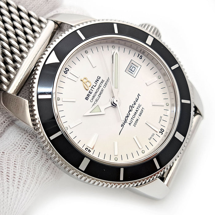 BREITLING 
Superocean Heritage 42 
With box and warranty card