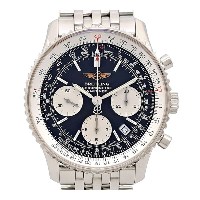 BREITLING
Navitimer
With box and warranty card