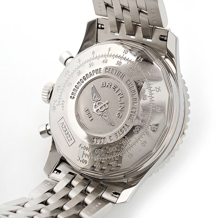BREITLING
Navitimer
With box and warranty card