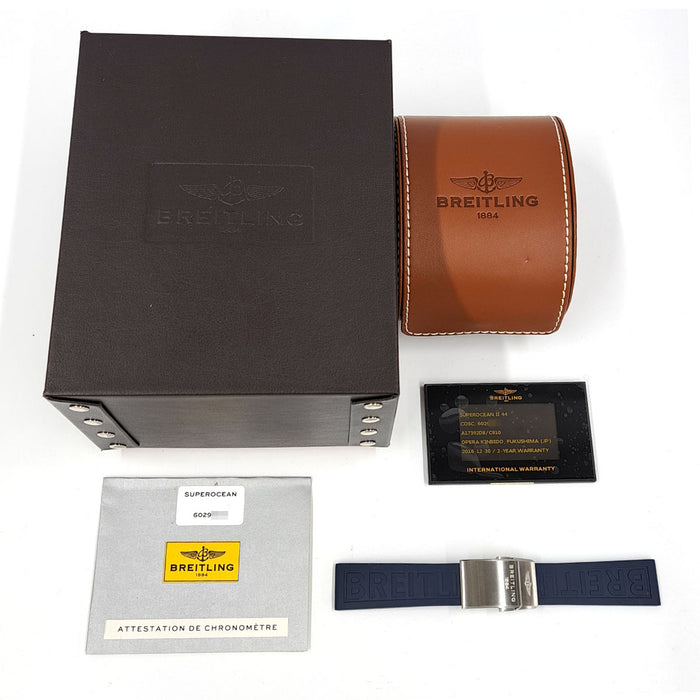 BREITLING 
Superocean II 44 Date 
With box and warranty card Superocean 2