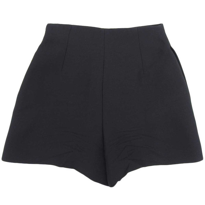 VALENTINO
V Gold Detail Side Zip
Crepe Couture Shorts