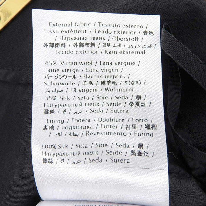 VALENTINO
V Gold Detail Side Zip
Crepe Couture Shorts