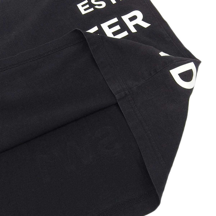 BURBERRY
Cotton
Logo T-shirt