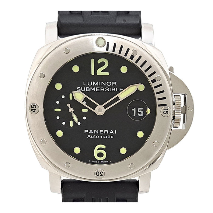 OFFICINE PANERAI 
Luminor Submersible