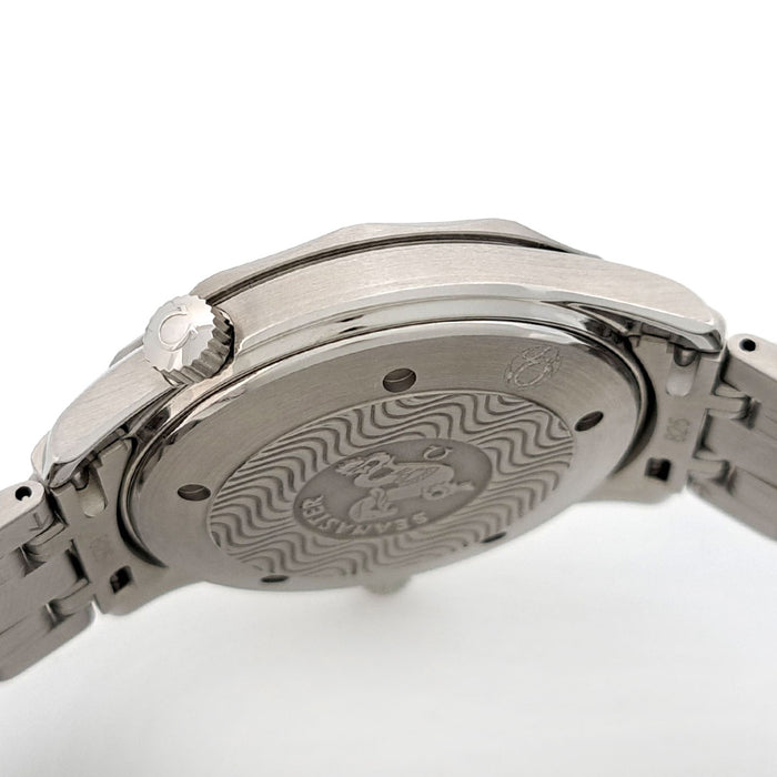 OMEGA 
Seamaster 300M