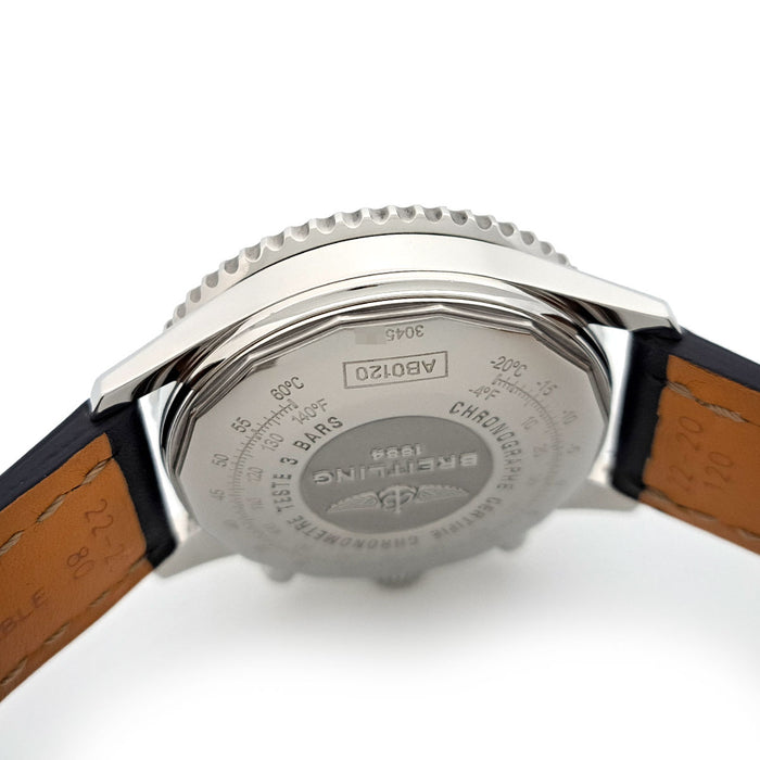 BREITLING 
Navitimer 01 
With box