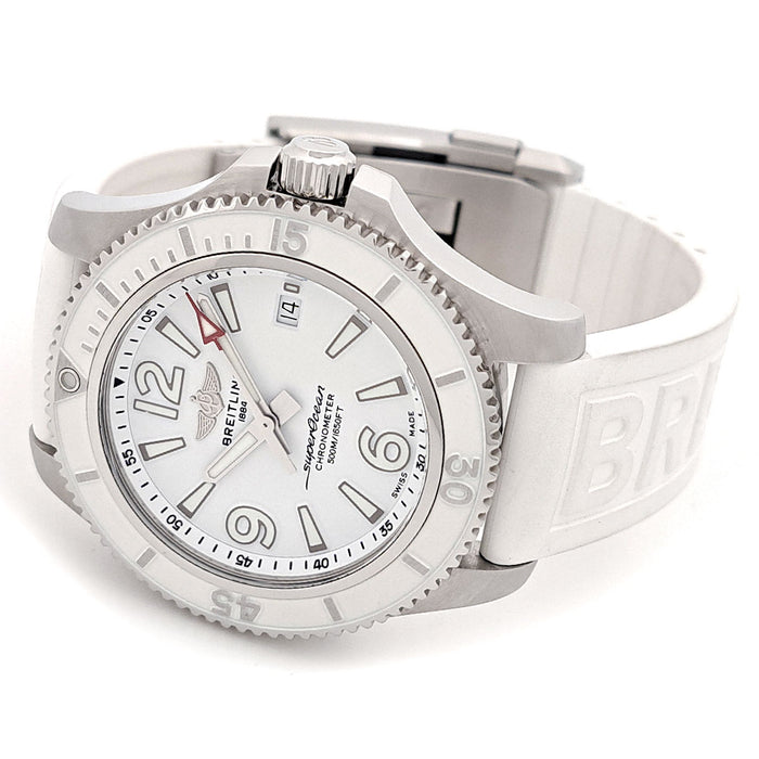 BREITLING
Superocean Automatic 42 Japan Edition
With box and warranty card