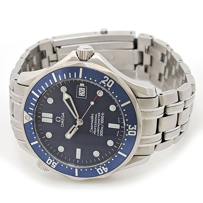 OMEGA 
Seamaster Professional Overhauled 
With box and warranty card