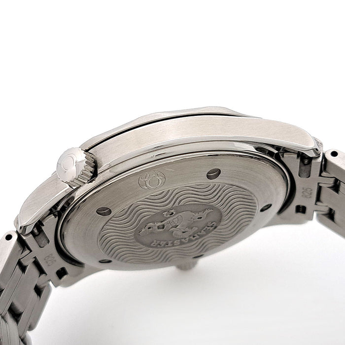 OMEGA 
Seamaster Professional Overhauled 
With box and warranty card