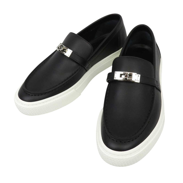 HERMES 
Boucle Kelly Cuir 
Jeu Baskets