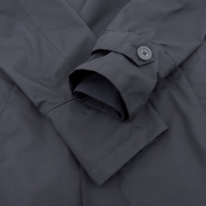 Herno 
GORE-TEX Laminar Nylon 
GORE-TEX LAMINAR Coat