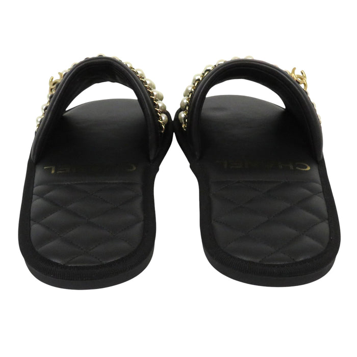 CHANEL 
COCO 
ココマーク パールチェーン レザー フラット サンダル