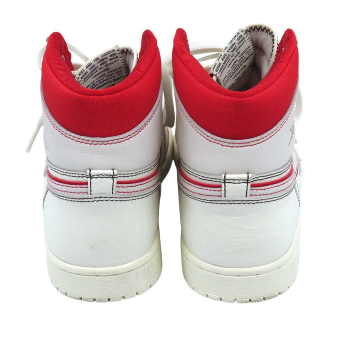 NIKE
Air Jordan Retro Leather
AIR JORDAN 1 RETRO High-Cut Sneakers