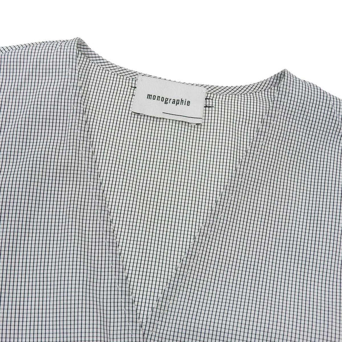 Monografia Camicia a maniche lunghe in cotone con motivo a quadri senza colletto a portafoglio