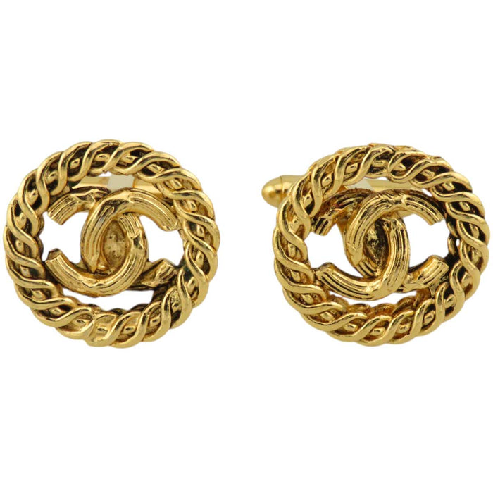CHANEL
Logo COCO CC 530 Gold Color Metal Swivel Type
Coco Mark Vintage Round Cuffs