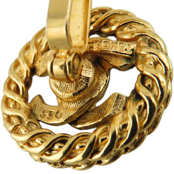 CHANEL
Logo COCO CC 530 Gold Color Metal Swivel Type
Coco Mark Vintage Round Cuffs
