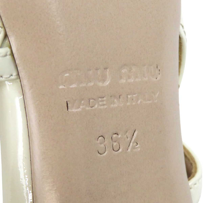MIUMIU 
ハイヒール ピンヒール パテント 
ビジュー ストラップ サンダル