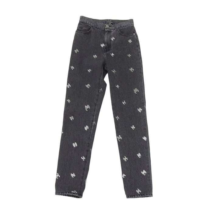 CHANEL
COCO Coco Button
Glitter Coco Mark Denim Pants