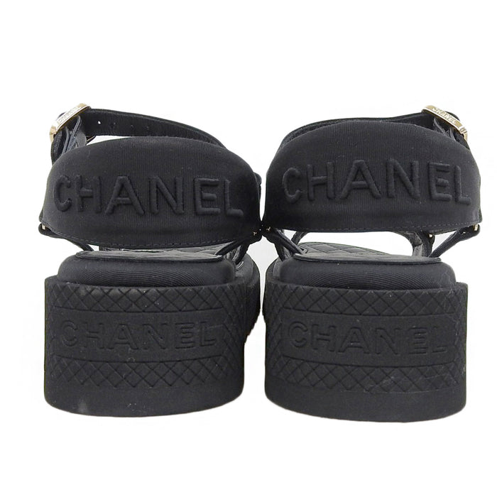 CHANEL
COCO Fabric Leather
Coco Mark Footbed Sandals
Matelassé