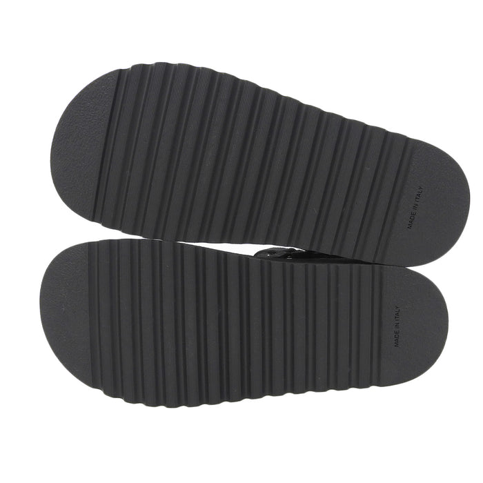 CHANEL
COCO Fabric Leather
Coco Mark Footbed Sandals
Matelassé