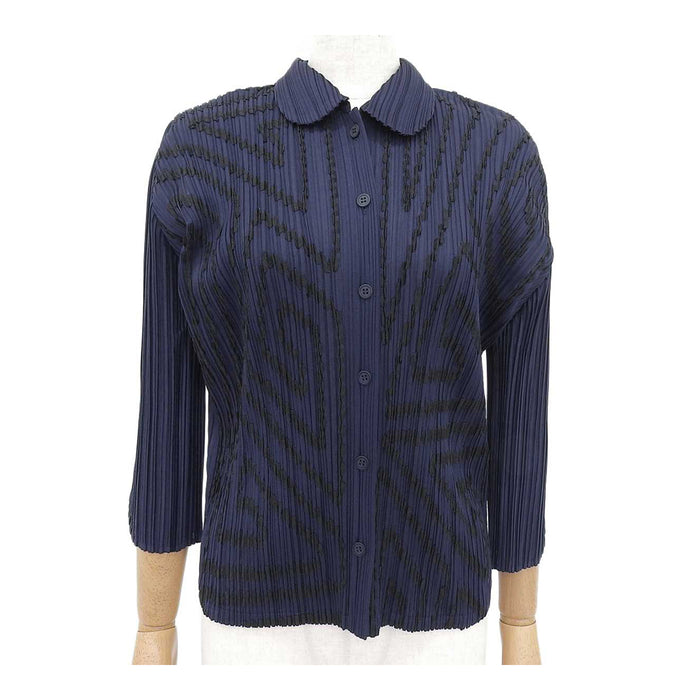 PLEATS PLEASE 
Pleats Please Issey Miyake Three-quarter Length 
Tape Design Shirt