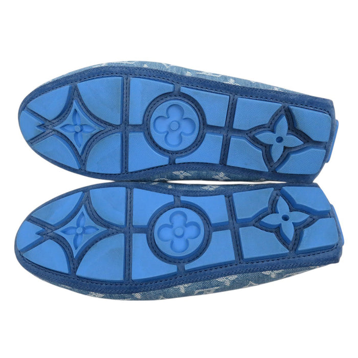 LOUIS VUITTON
Denim prodotto nel 23° anno
Mocassini linea LV Driver
Monogramma