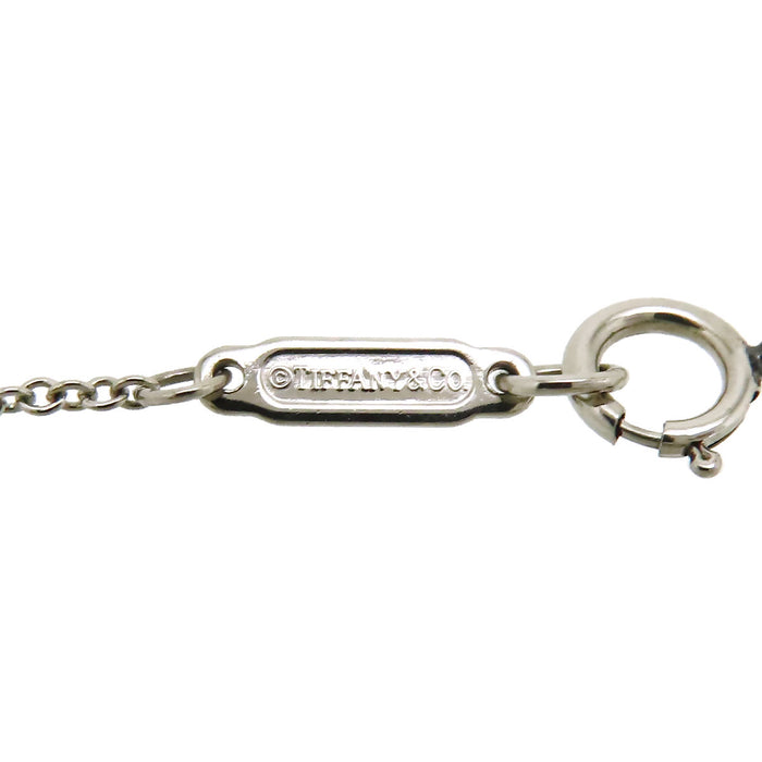 TIFFANY&Co. 
Collier goutte Victoria