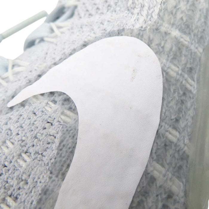 NIKE 
Air VaporMax Pure Platinum Flyknit 
AIR VAPORMAX PURE PLATINUM