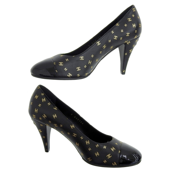 CHANEL
COCO Logo Leather Patent
Coco Mark High Heel Pumps