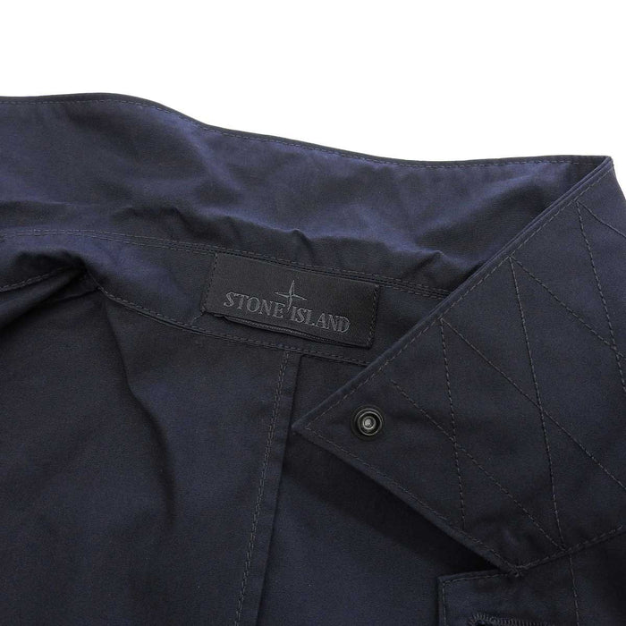 STONE ISLAND 
ストーンアイランド 
GIACCA GHOST PIECE