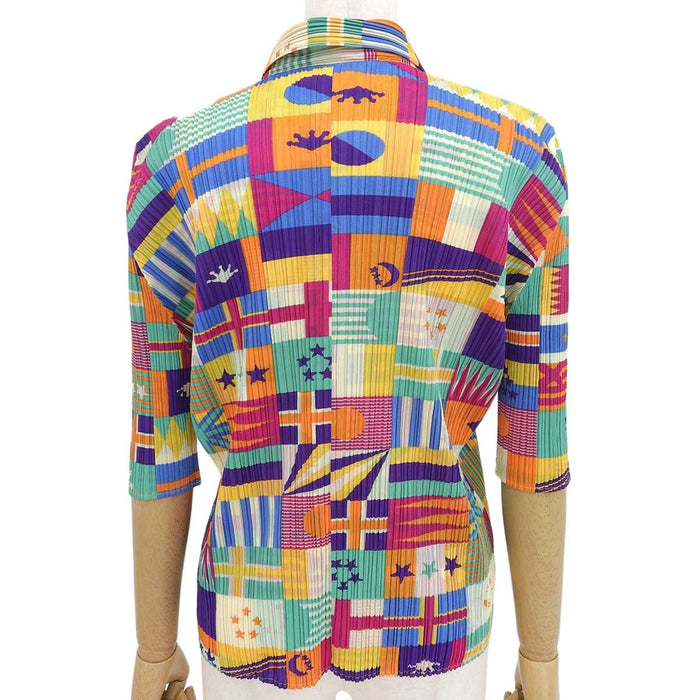 ISSEY MIYAKE 
Plis s'il vous plaît Issey Miyake 
PLEATS PLEASE chemise à manches mi-longues avec drapeau national