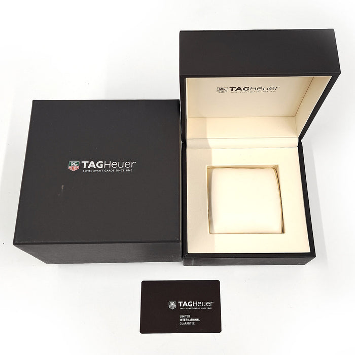 TAG HEUER 
Carrera Révisée 
Avec boîte et garantie