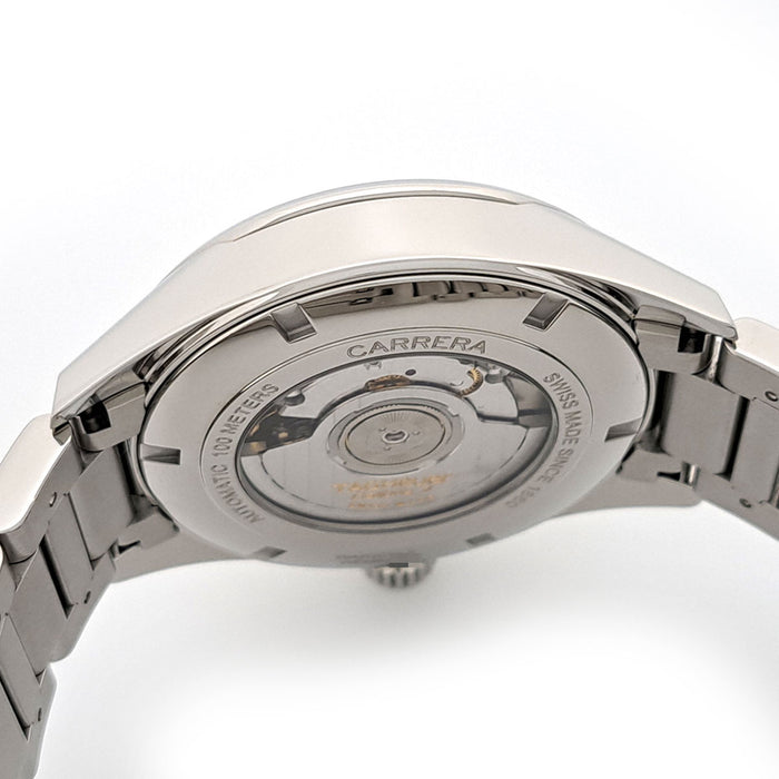 TAG HEUER 
Carrera Révisée 
Avec boîte et garantie