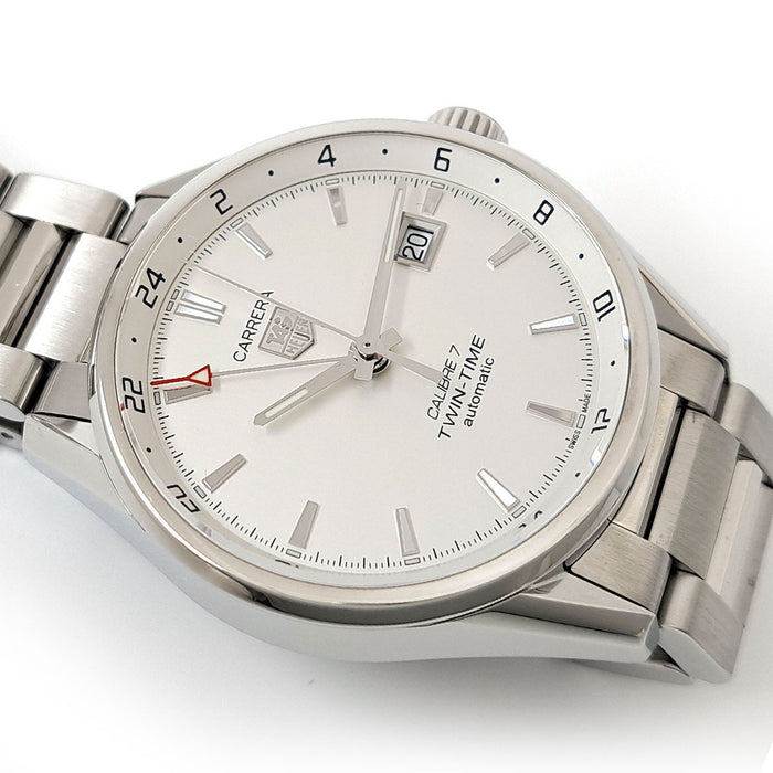 TAG HEUER 
Carrera Révisée 
Avec boîte et garantie