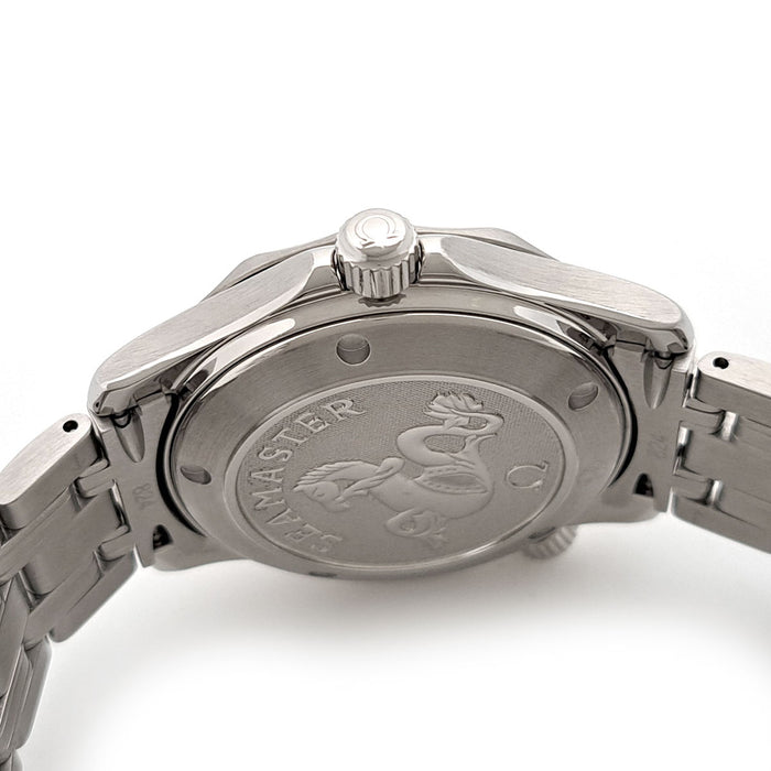 OMEGA 
Seamaster Diver 300M 
Avec boîte et garantie