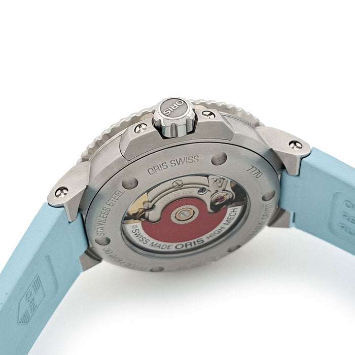 ORIS 
Aquis Date 
With box and warranty card